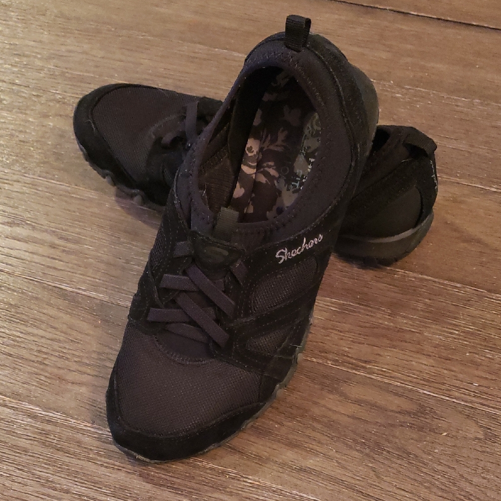 Skechers Ladies Black Sketchers Size 10